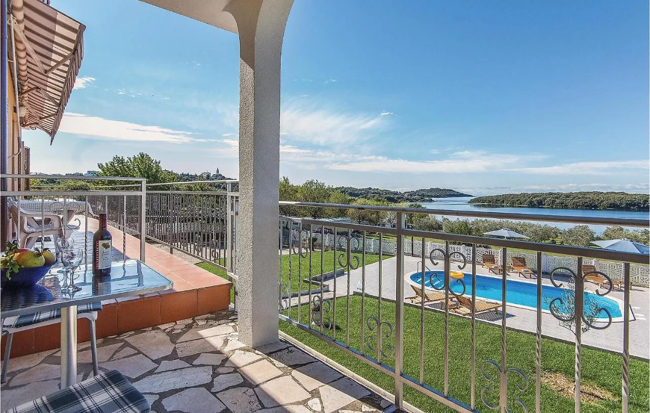 Stunning Apartment In Vrsar With House Sea View