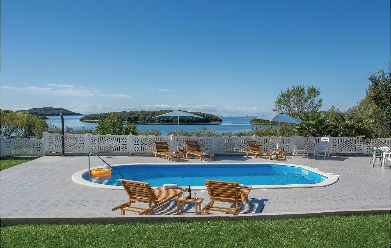 Stunning Apartment In Vrsar With House Sea View